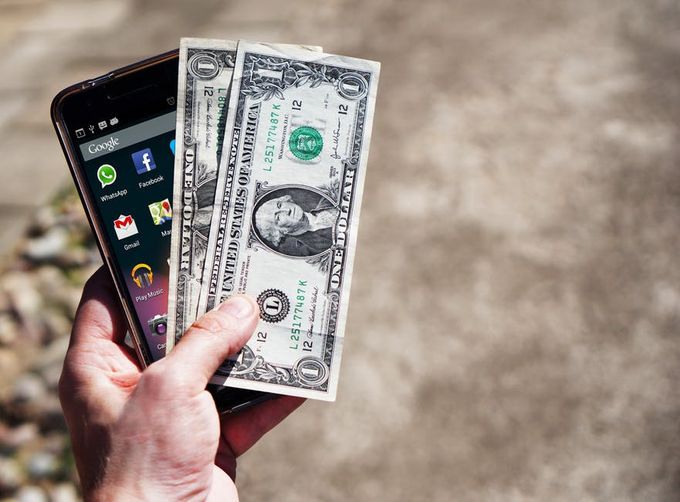 phone-and-money